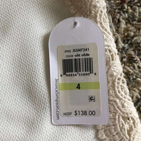 Winter White Shift Dress - Picture 7 of 7